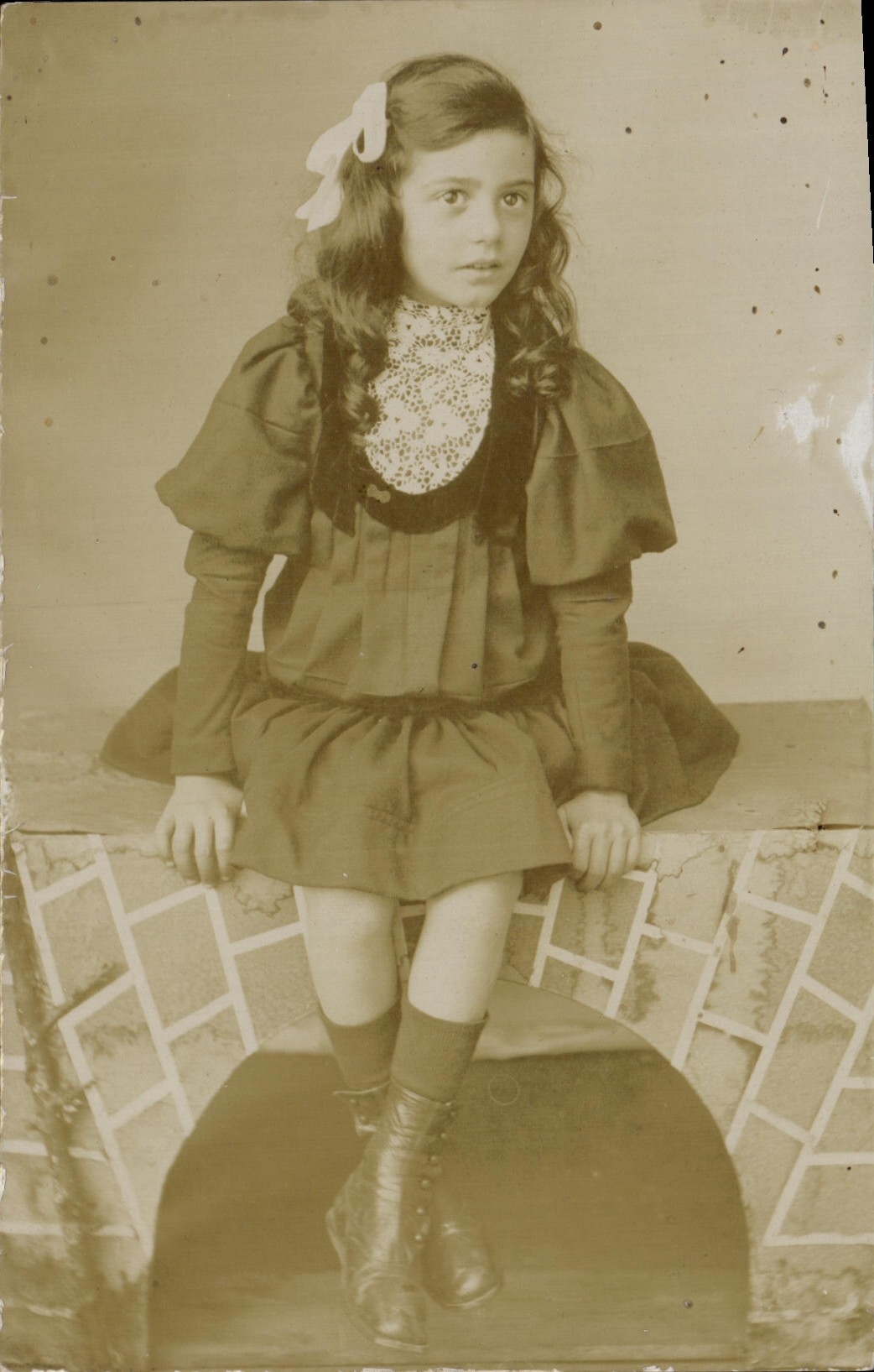 CARTE PHOTO Jeune fille 