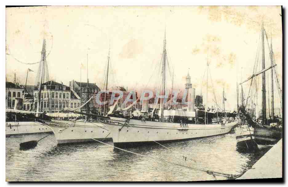 Ostende — Les Bassins extérieurs — Carte postale