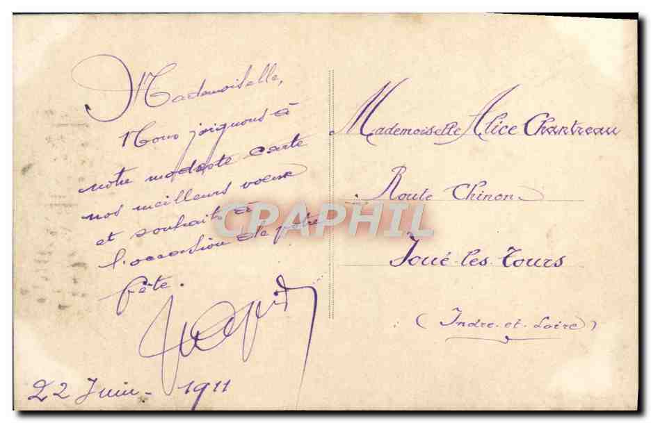 Jeune femme en robe fleurie — carte postale de vœux — éditeur non identifié — Reverso