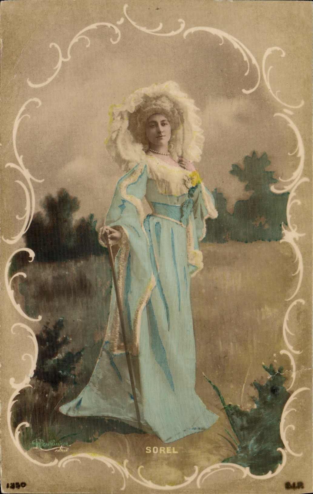 Sorel — Portrait de femme en robe bleue et chapeau à plumes — éditeur P. Revellier, Paris, n° 1850