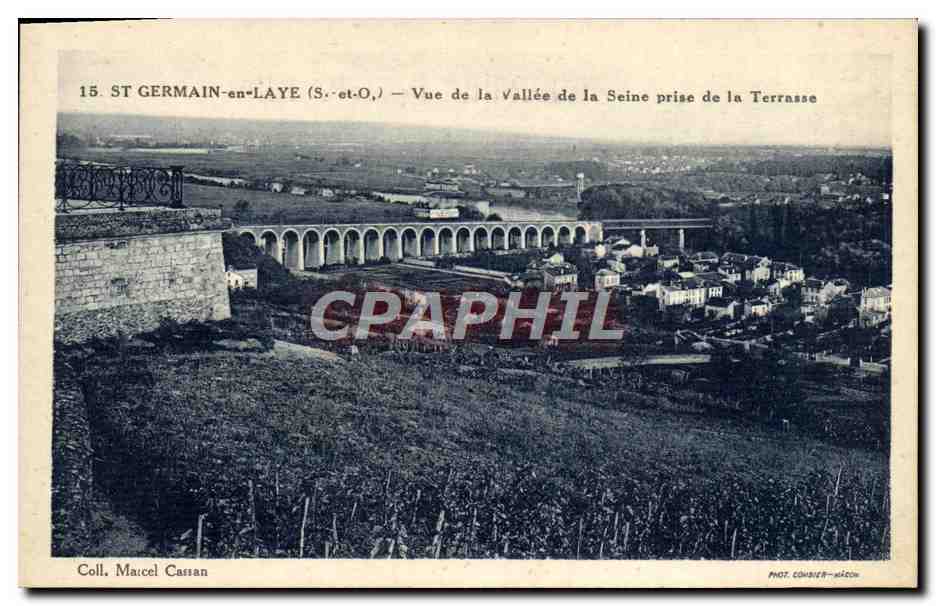 CPA St Germain En Laye Vue de la vallee de la seine prise de la terrasse