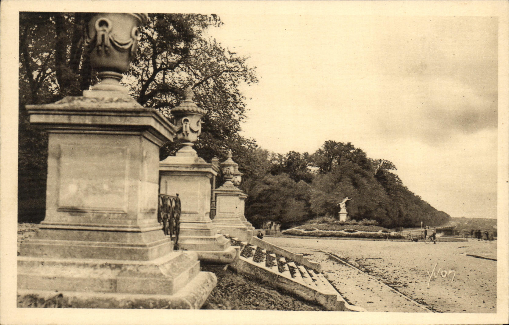 St-Germain-en-Laye — Le Parc et la Terrasse — Éditions d'Art YVON