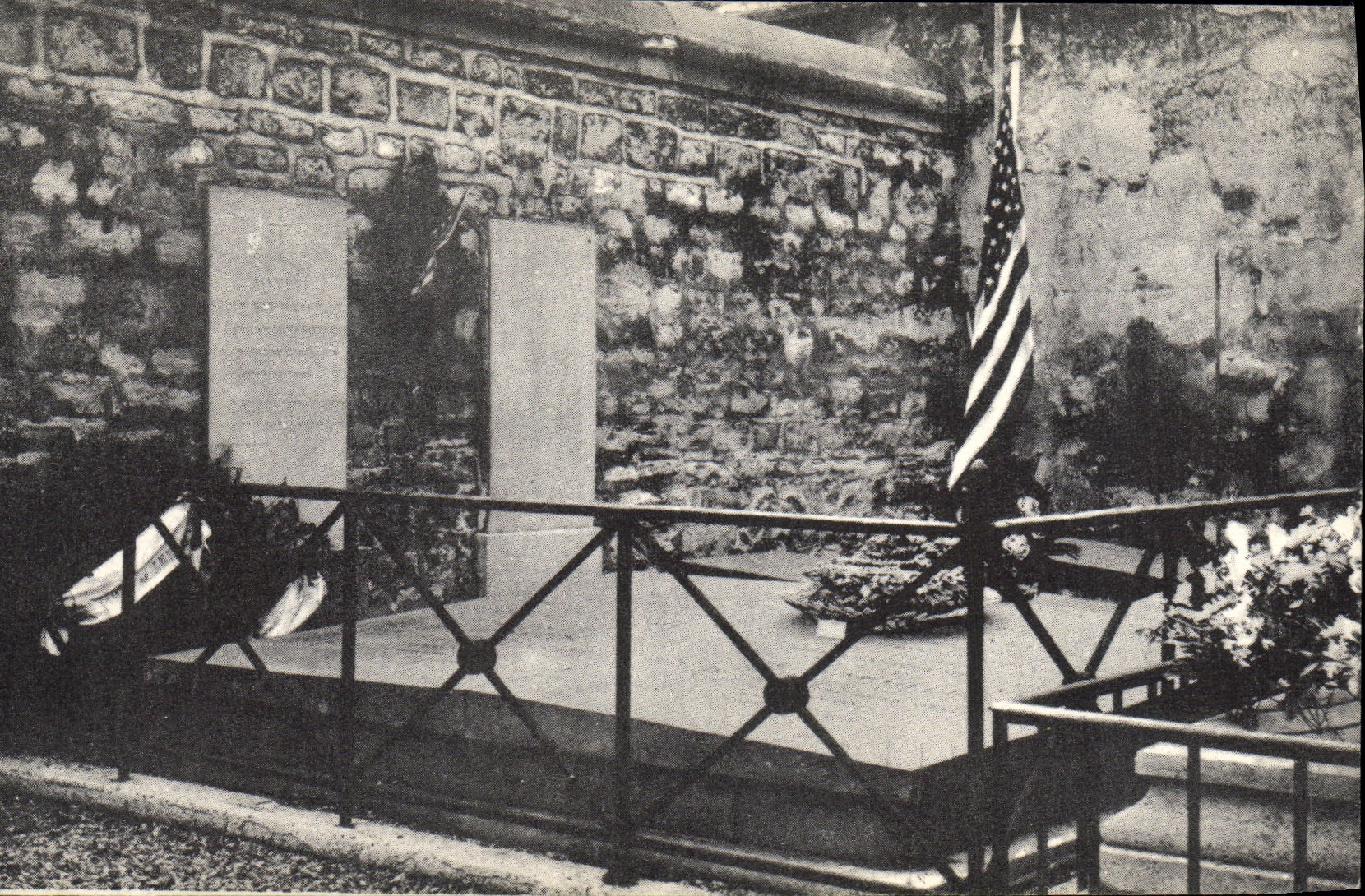 CPA Cimetiere de Picpus a tombe de la Fayette 