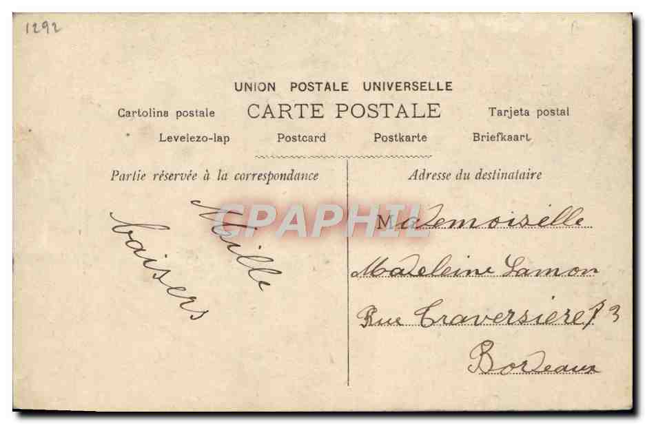CPA Fantaisie Femme Eventail — Verso