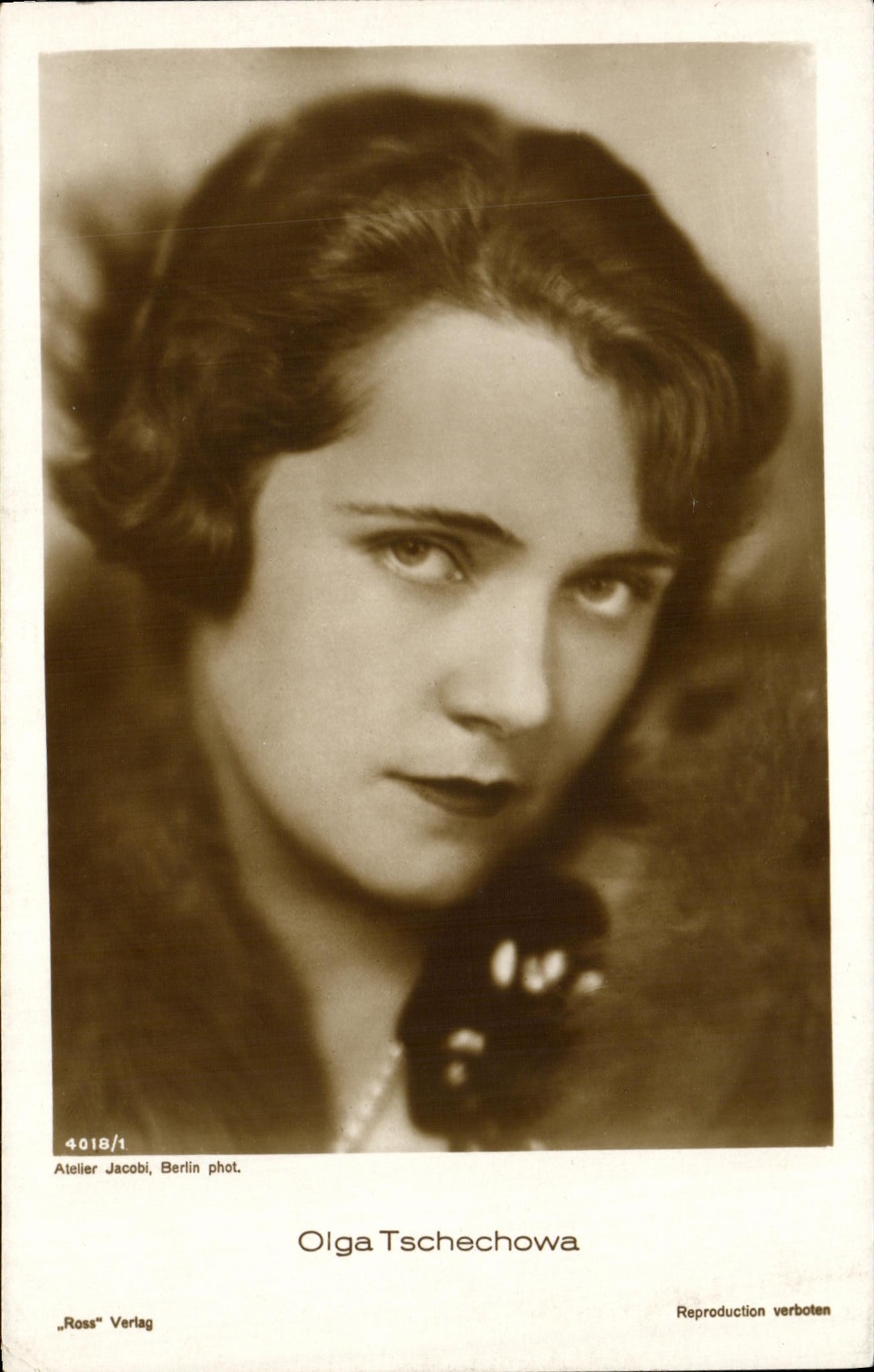 Olga Tschechowa — portrait — Ateiler Jacobi, Berlin phot. n°4018/1, "Ross" Verlag