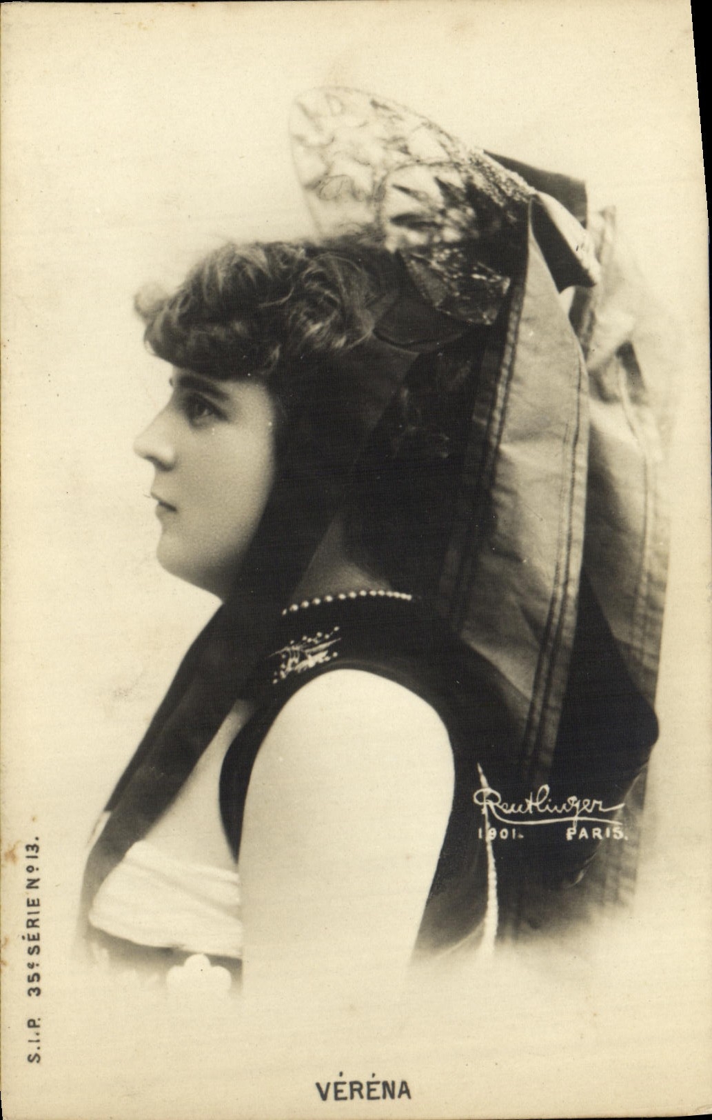 Véréna — Ritratto di donna con velo — S.I.R. Serie N°13, Rueutliger, Parigi, 1901