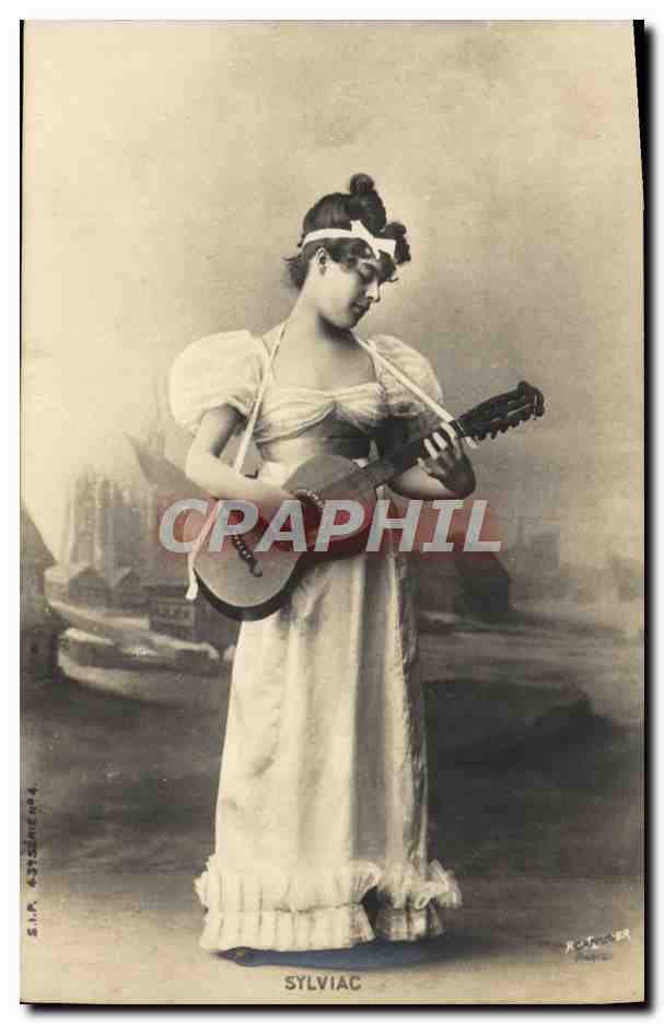 Femme jouant de la guitare — Sylviac — S.I.P. 432, Sénecourt