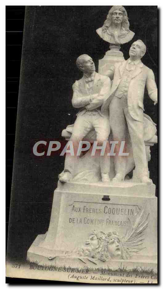 CPA Boulogne sur Mer Monument des Freres Coquelin Moliere