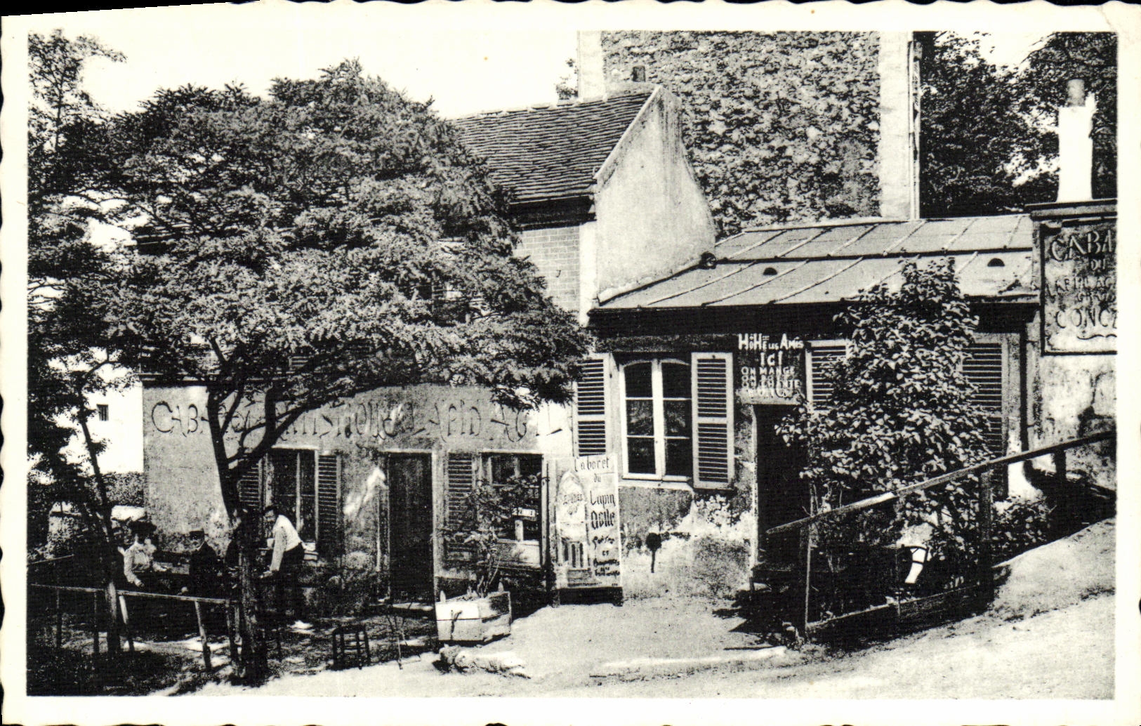 CPM Paris Montmartre Cabaret du Lapin Agile 
