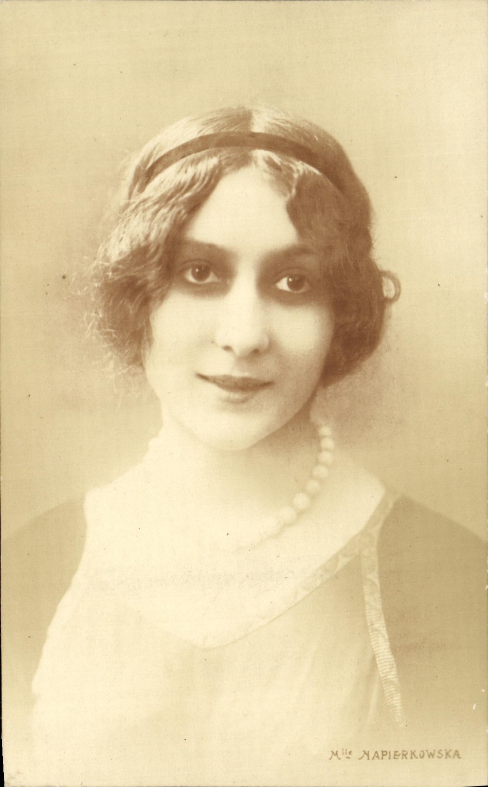 CPA Mlle Napierkowska