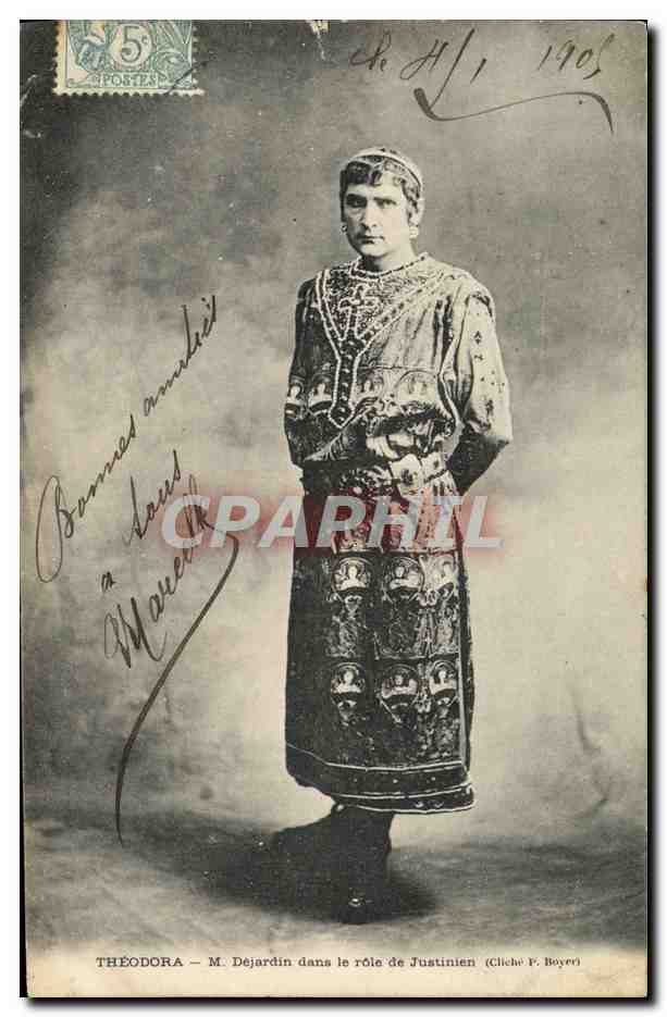 CPA Theodora M Dejardin dans le role de Justinien 