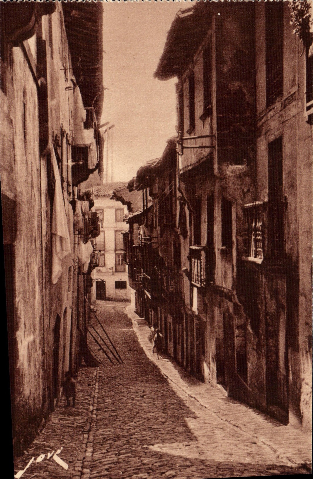 CPA Fontarabie Les Vieilles rues Rue Pampinot