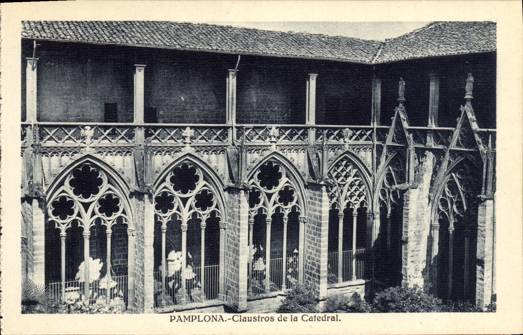 CPA Pamplona Claustros de la Catedral