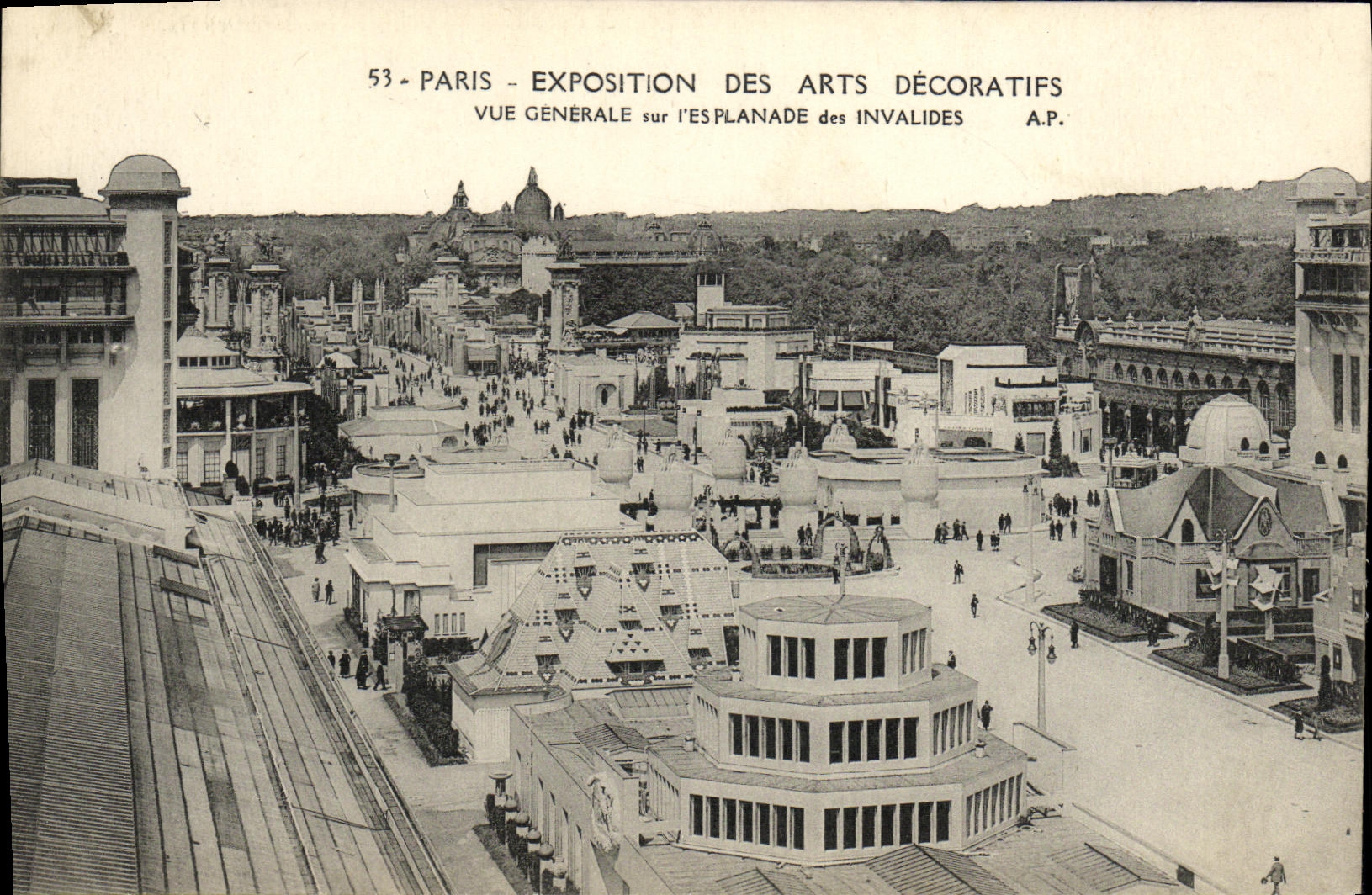 Paris - Exposition des Arts Décoratifs - Vue générale sur l'Esplanade des Invalides