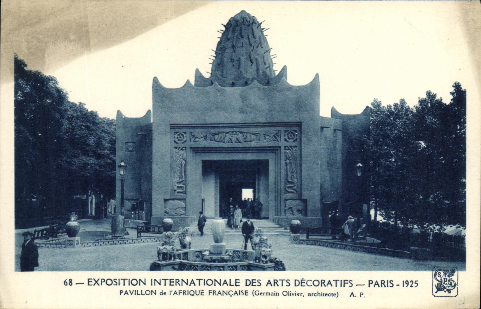 Paviljoen van het Franse Afrika — Internationale Tentoonstelling van Decoratieve Kunsten — Parijs 1925 — Germain Olivier, architect