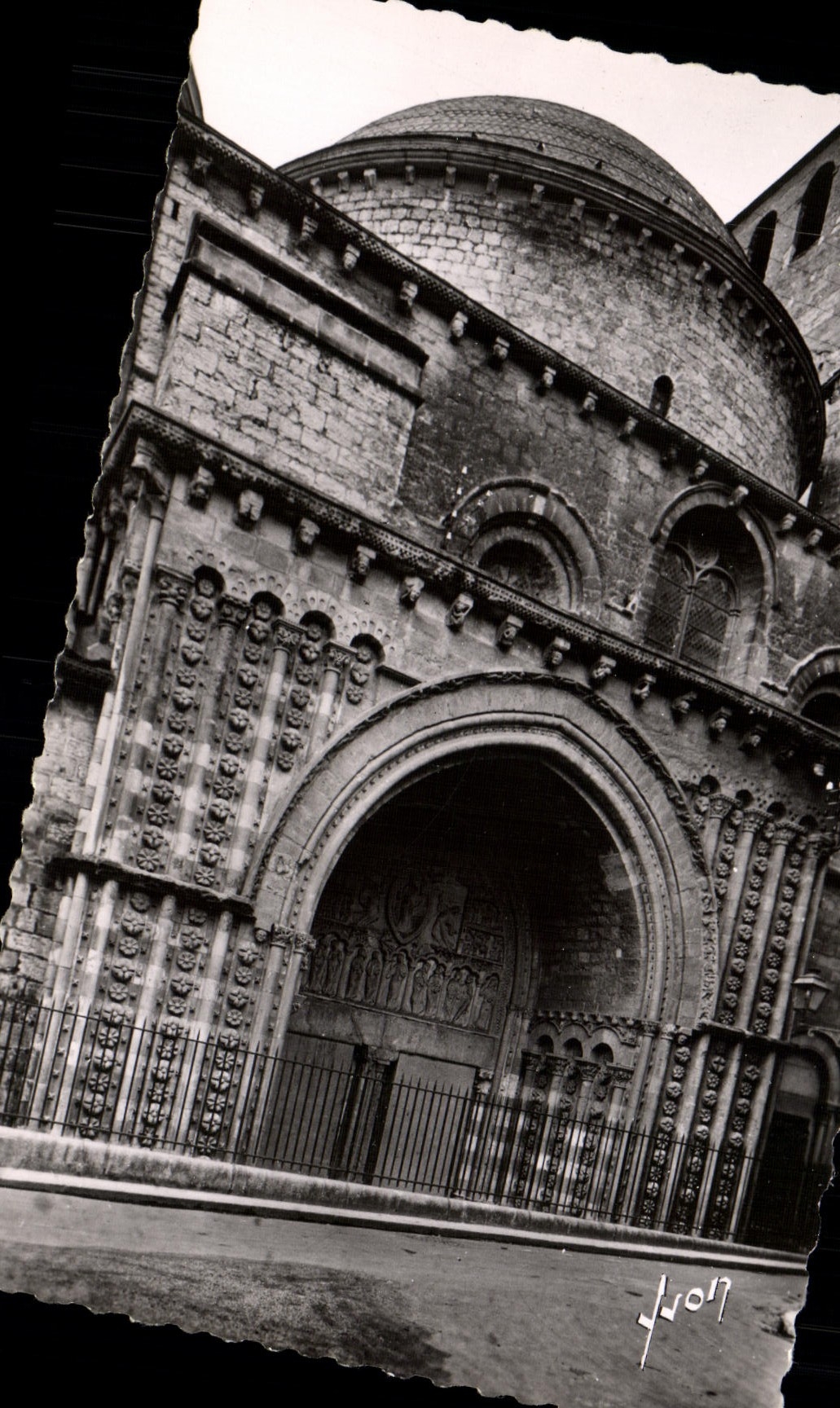 Cahors (Lot) - La Cathédrale - Portail nord (XIe s.) — Éditions d'Art, Paris