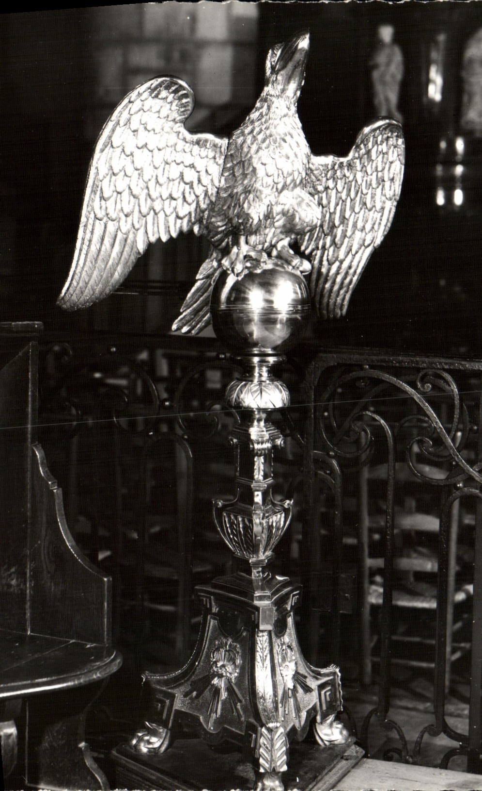 Église Saint-Jean de Losne — Aigle en cuivre (XVIIe) — Cliché Studio André