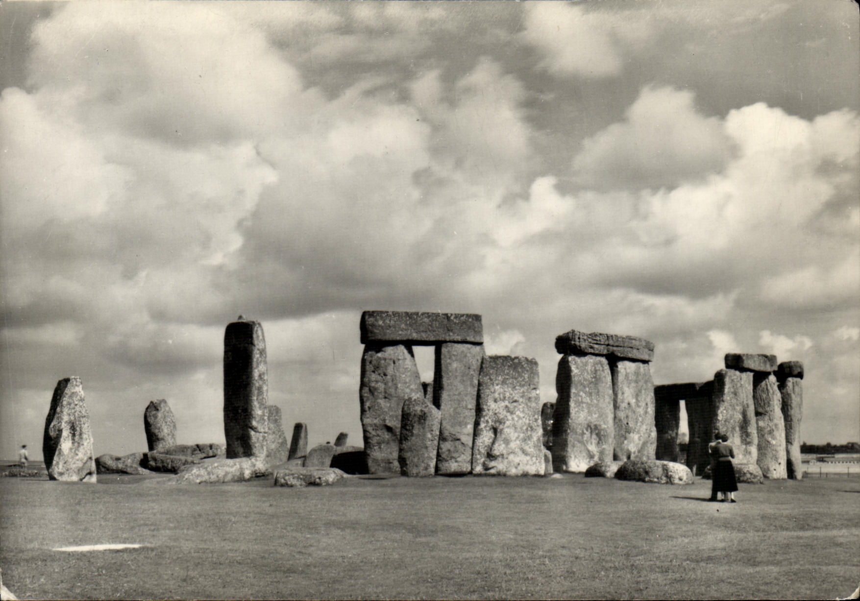 CPM Stonehenge Wiltshire From the south
