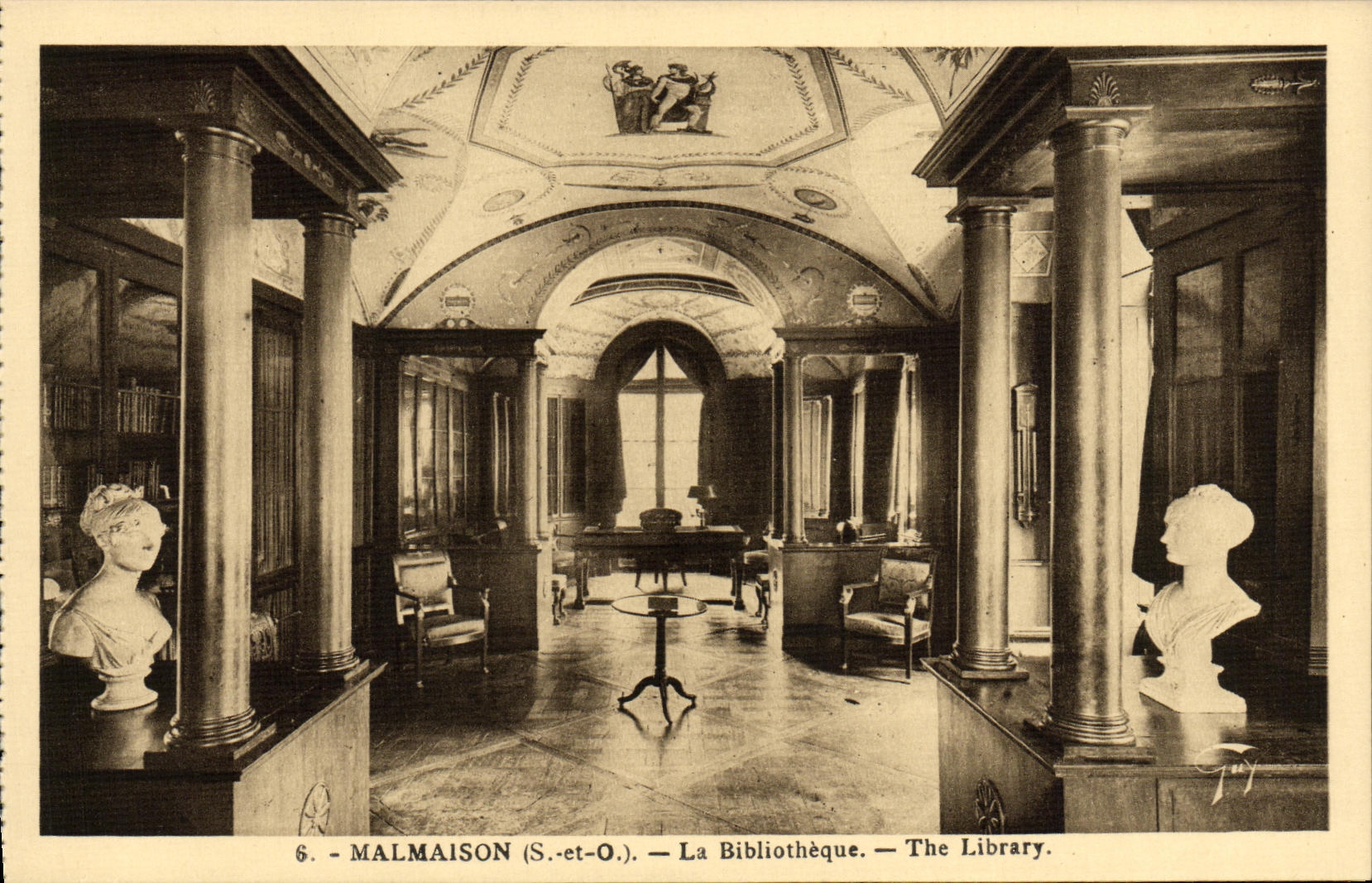 CPA Malmaison La Bibliotheque