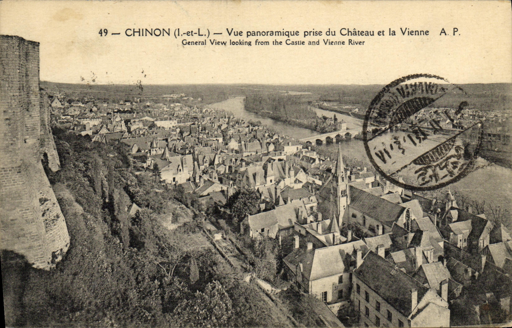 CPA Chinon Vue Panoramique prise du chateau et la vienne