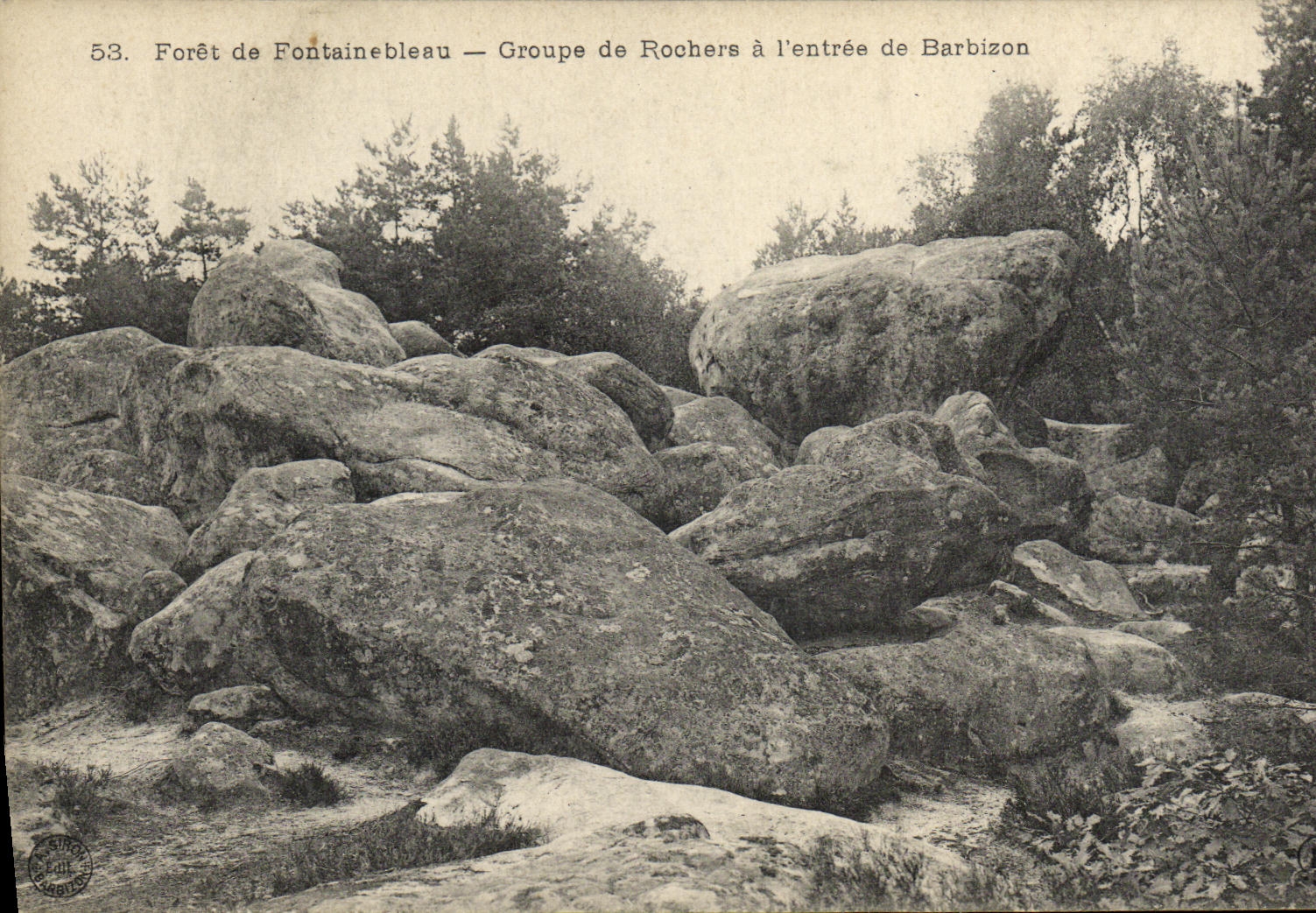 Bosque de Fontainebleau — Grupo de Rocas a la entrada de Barbizon — Editor: Ringot