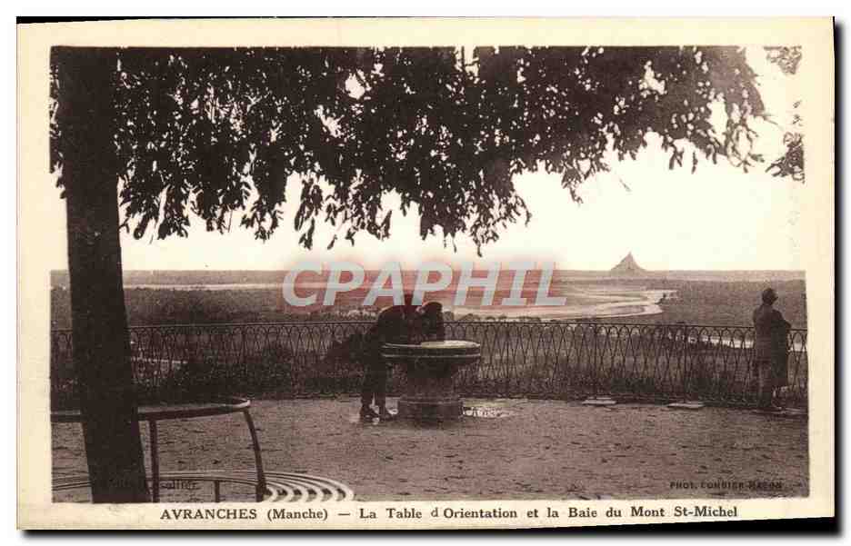 Avranches (Manche) — Die Table d'Orientaion und die Bucht von Mont-St-Michel — Fot. Combier Macan