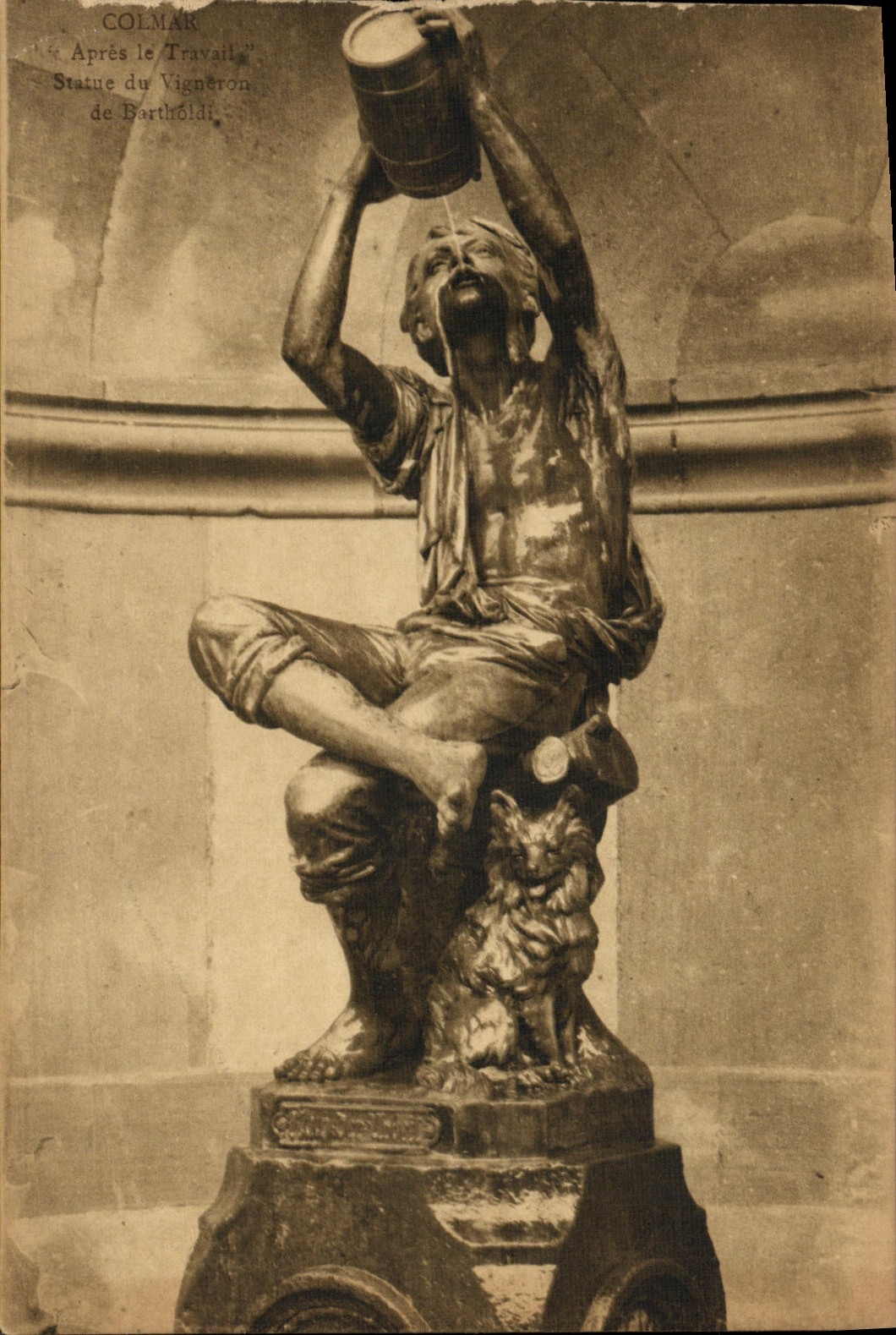 Statue du Vigneron — Après le Travail — Colmar, œuvre de Bartholdi
