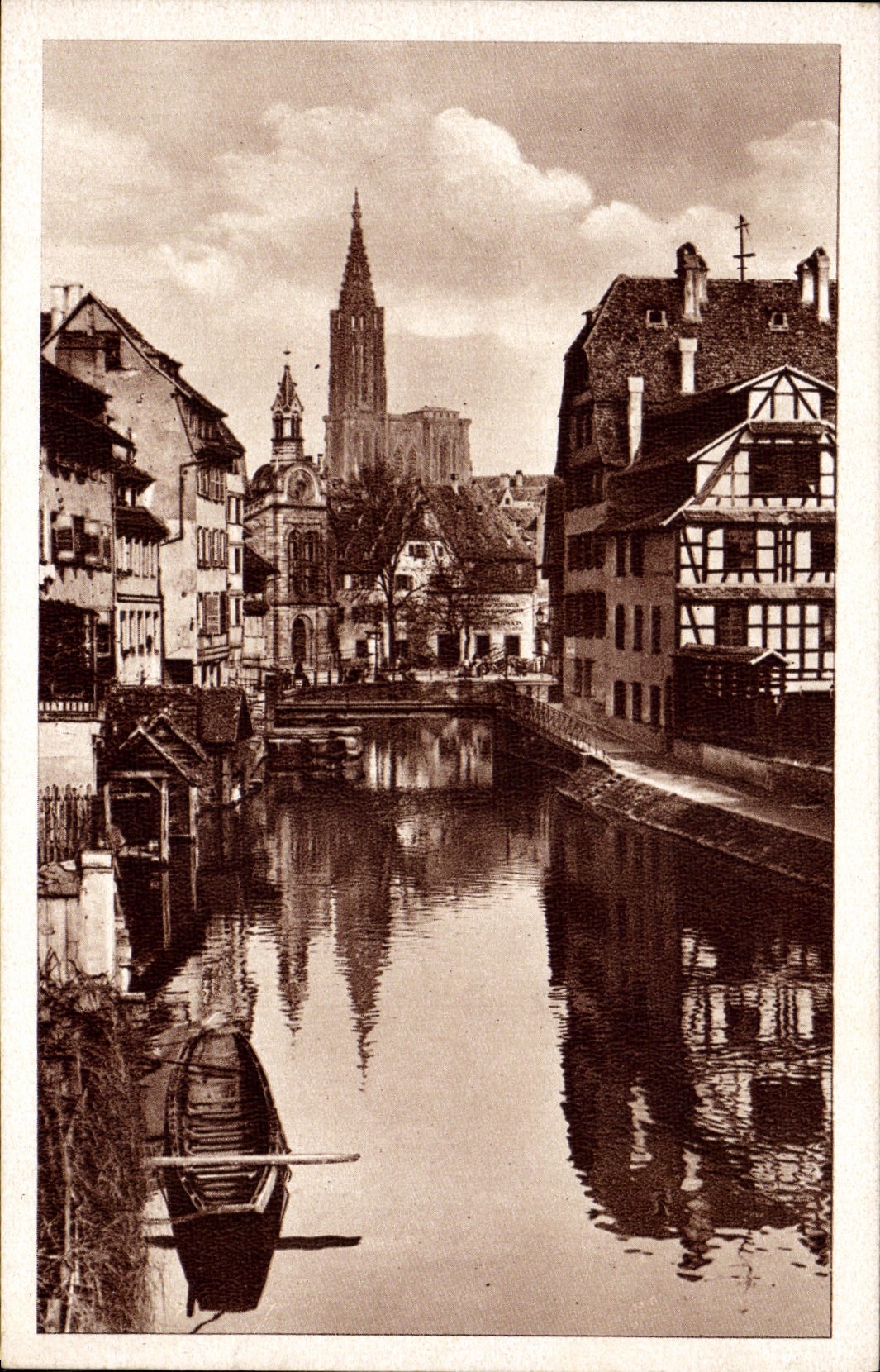 CPA Strasbourg Le Bain aux Plantes 