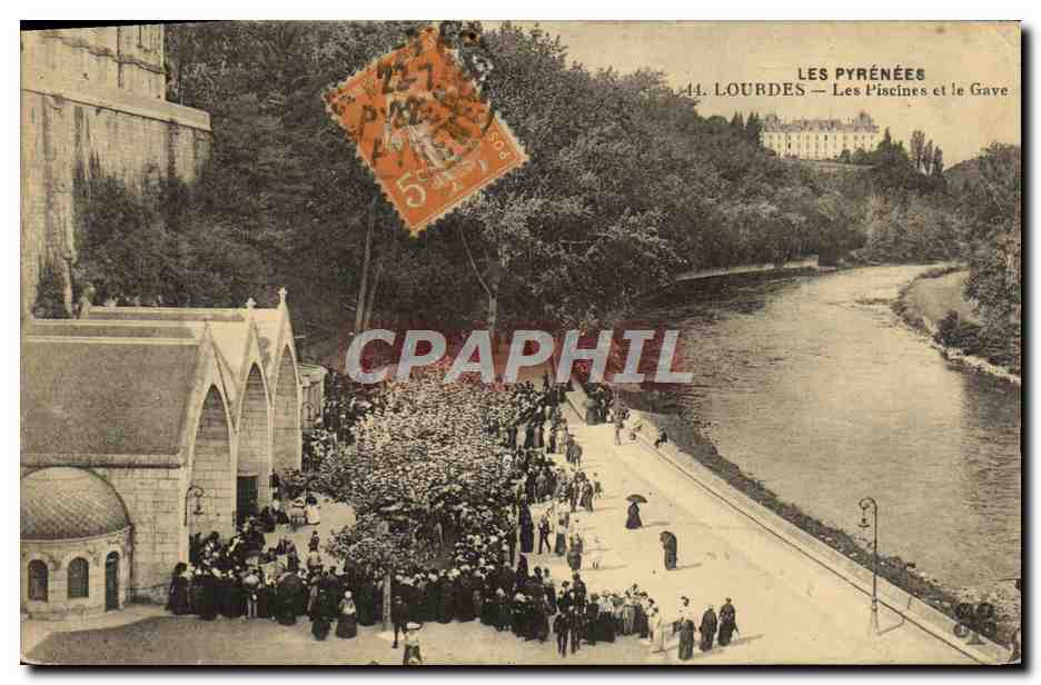 CPA Lourdes Les Piscines et le Gave 