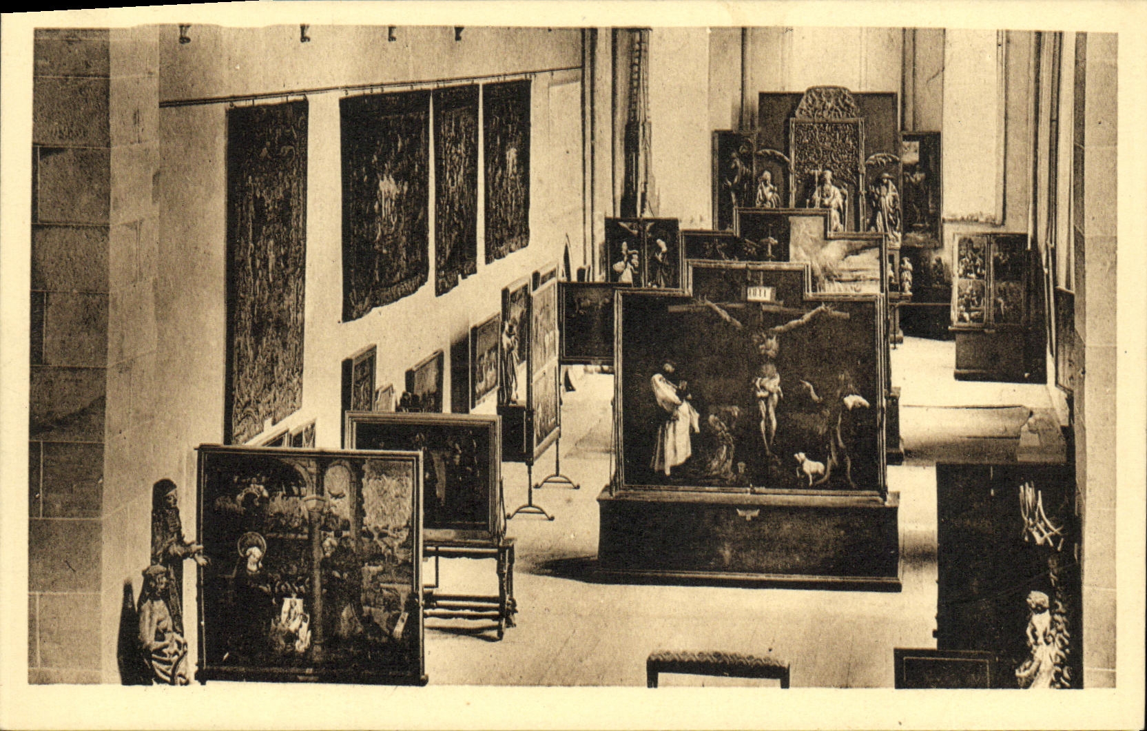 Chœur de la Chapelle de Grunewald — Musée des Unterlinden à Colmar (Ht-Rhin)