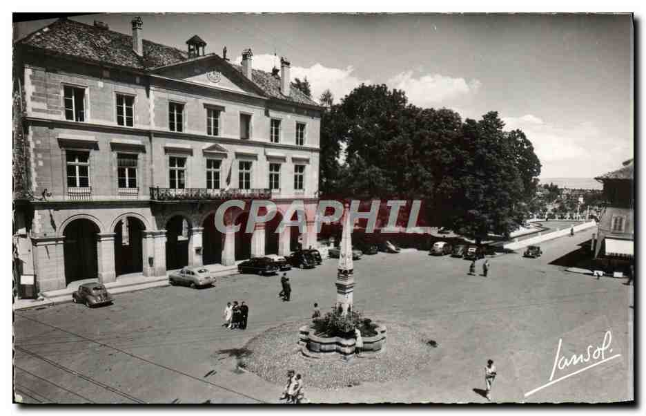 Thonon-les-Bains — L'Hôtel de Ville et la Vieille Fontaine — Jansol