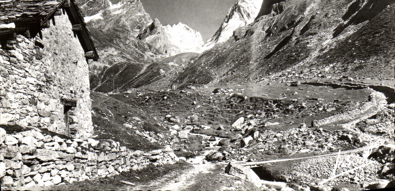 CPM Pralognan La Vanoise En Montant Au Col Les Glieres Le Periat la grande casse et l'aiguille de la vanoise