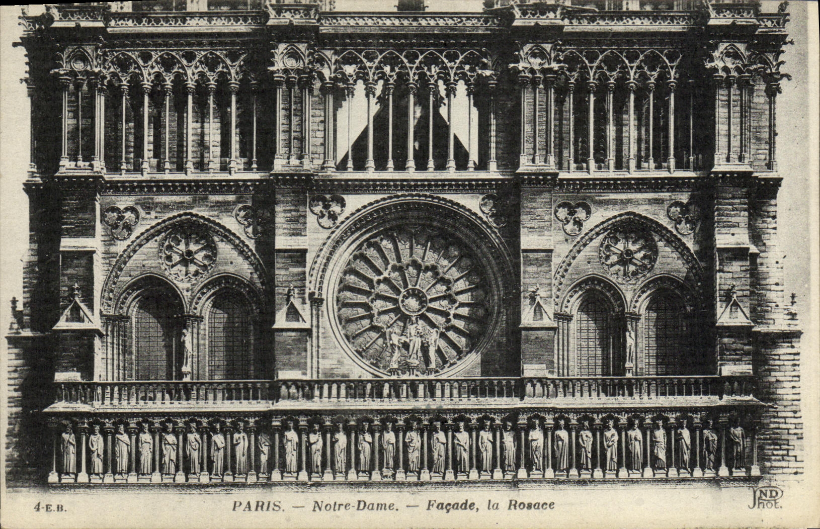 CPA Paris Notre Dame Facade La Rosace