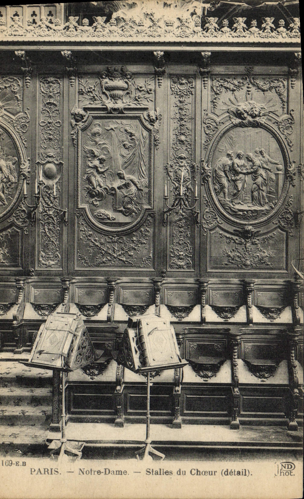 CPA Paris Notre Dame Stalles du Choeur Detail