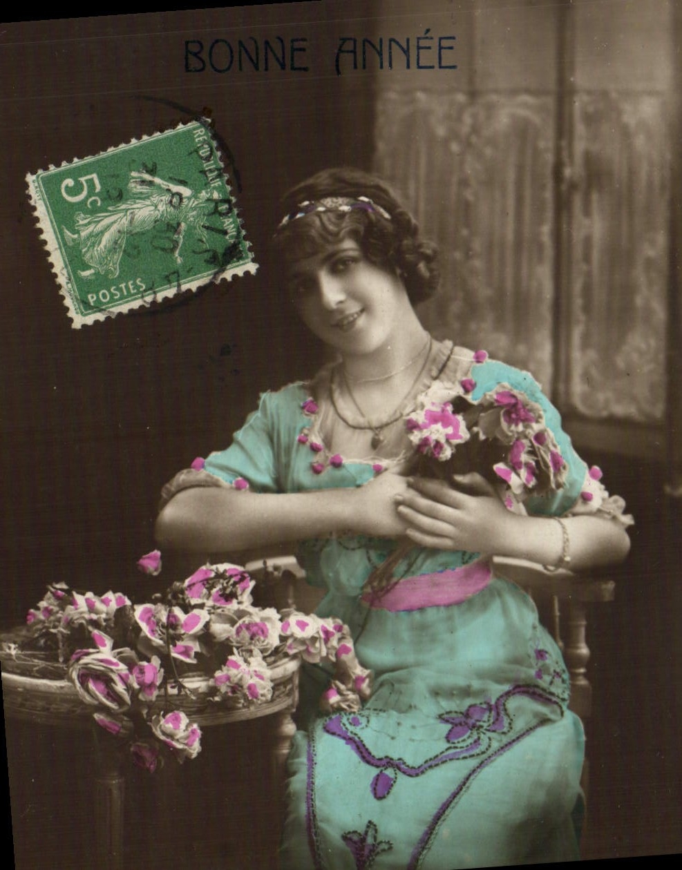 CPA Bonne Annee Femme