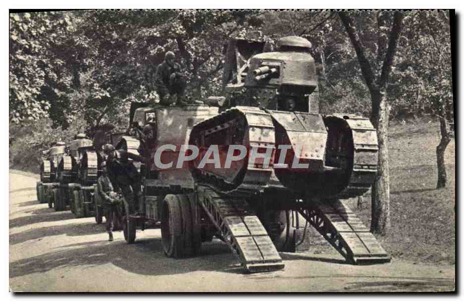 CPM Militaria Arrivee des chars pour l'attaque Tanks 