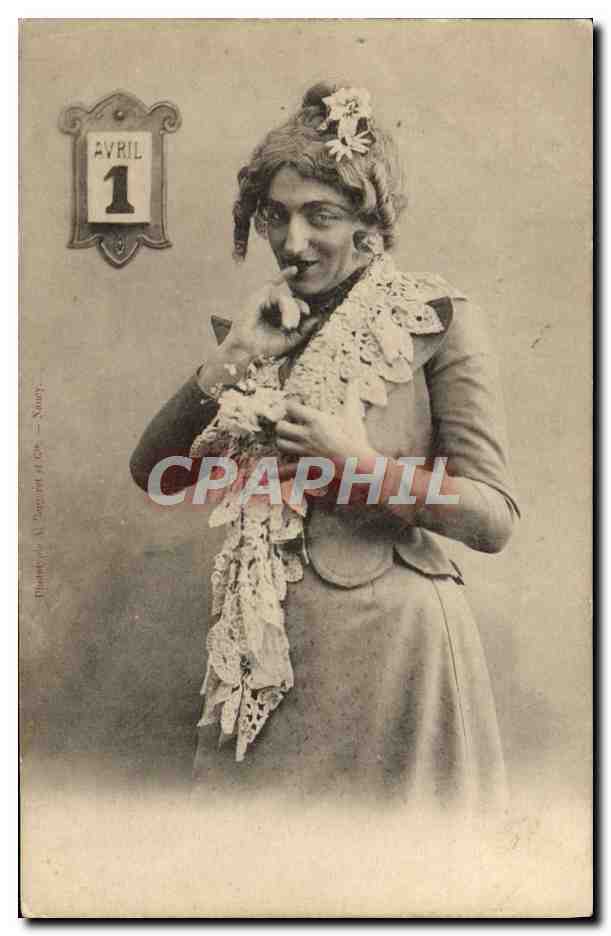 Femme en robe à dentelle — calendrier Avril 1 — Éditeur N. Zanotti & Cie, Nancy
