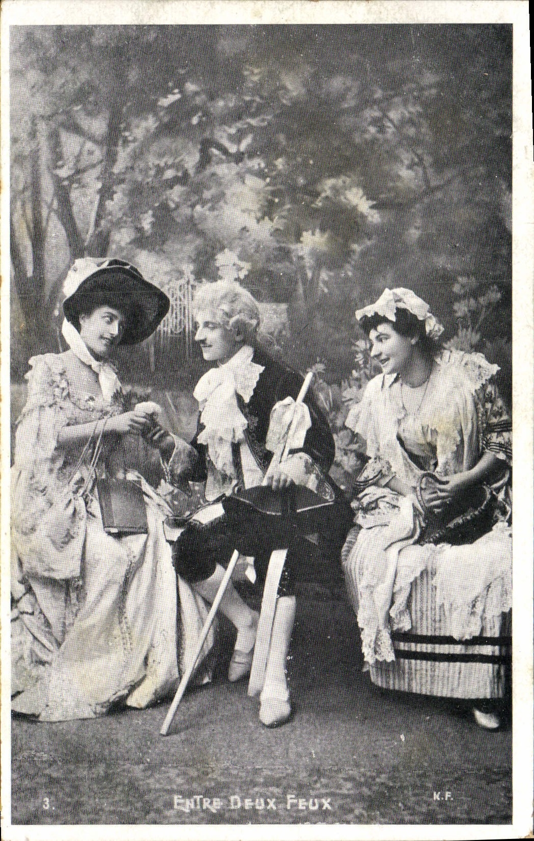Entre Deux Feux — scène de théâtre avec trois personnages — K.F. n°3