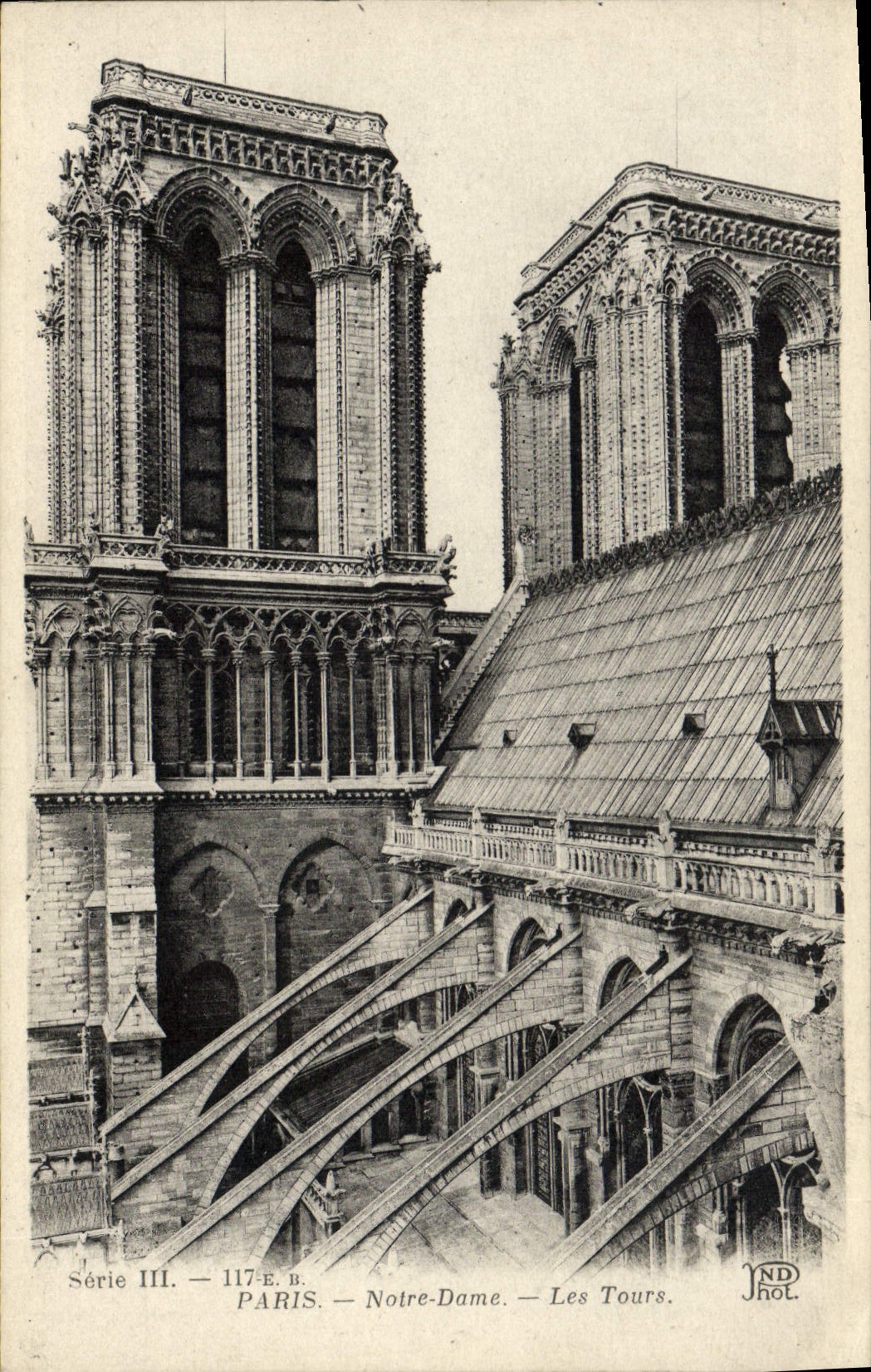 CPA Paris Notre Dame Les Tours 