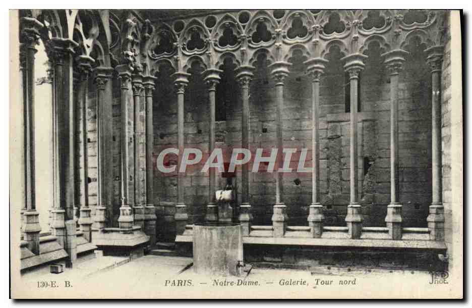 CPA Paris Notre Dame Galerie Tour nord 