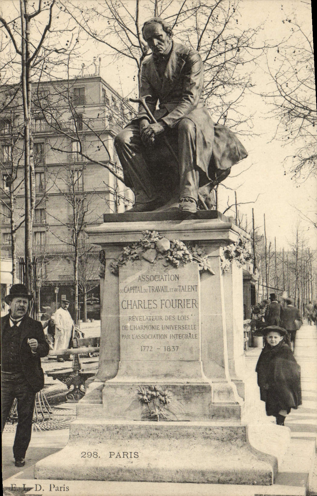CPA Paris statue charles Fourier 