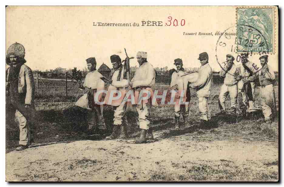 CPA L'Entrerrement du Pere 300 Militaria 