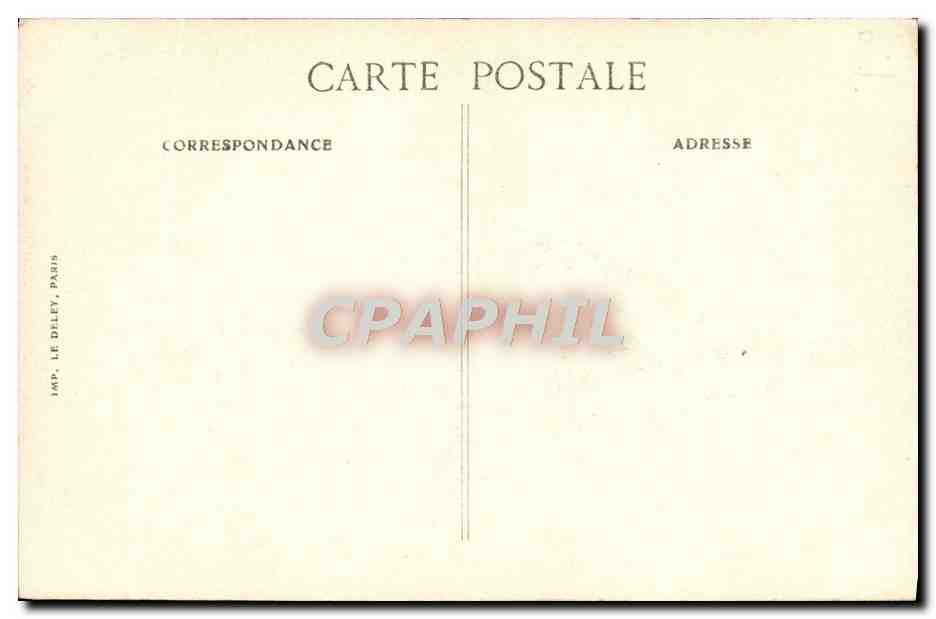 Les Fêtes de la Victoire à Paris — 13 juillet 1919 — Sur les marches de l'Hôtel de Ville — M. Poincaré, le Maréchal Joffre, le Maréchal Foch — B.D. — Verso