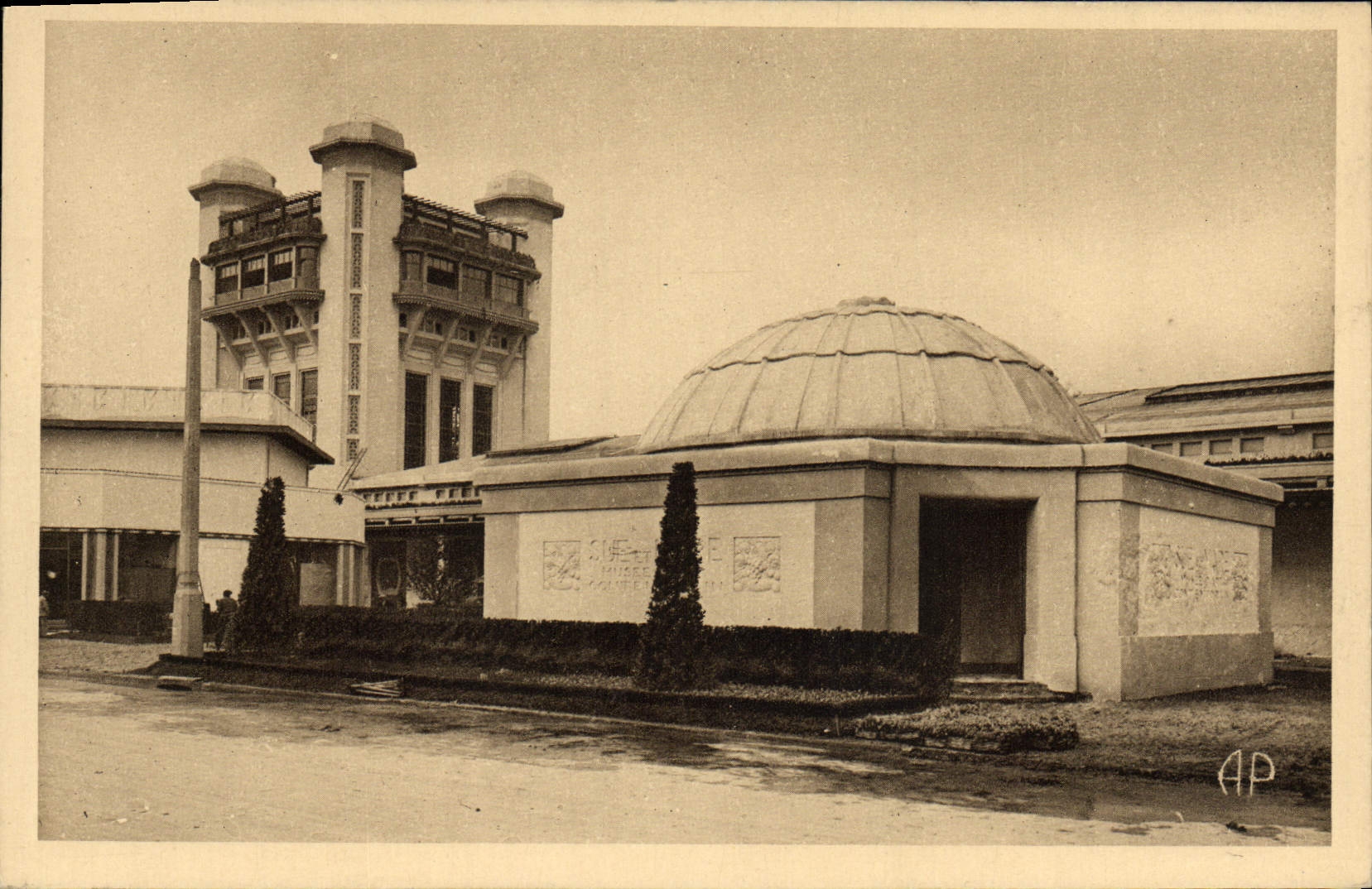 Paris - Exposition des Arts Décoratifs — Pavillon 'Sue et Mare' — Compagnie des Arts Français