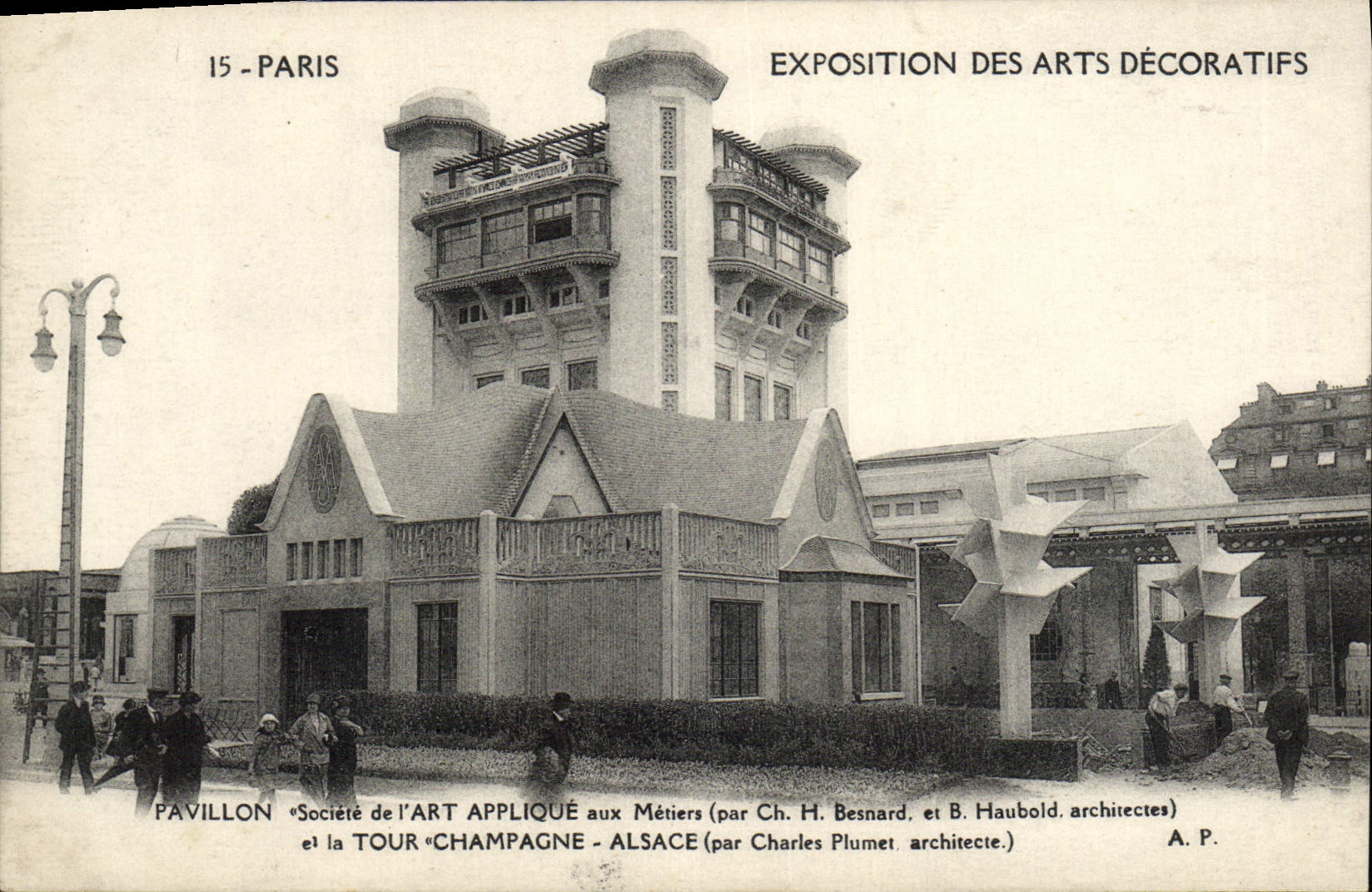 Paris — Exposition des Arts Décoratifs — Pavillon de l'Art Appliqué aux Métiers et Tour Champagne-Alsace