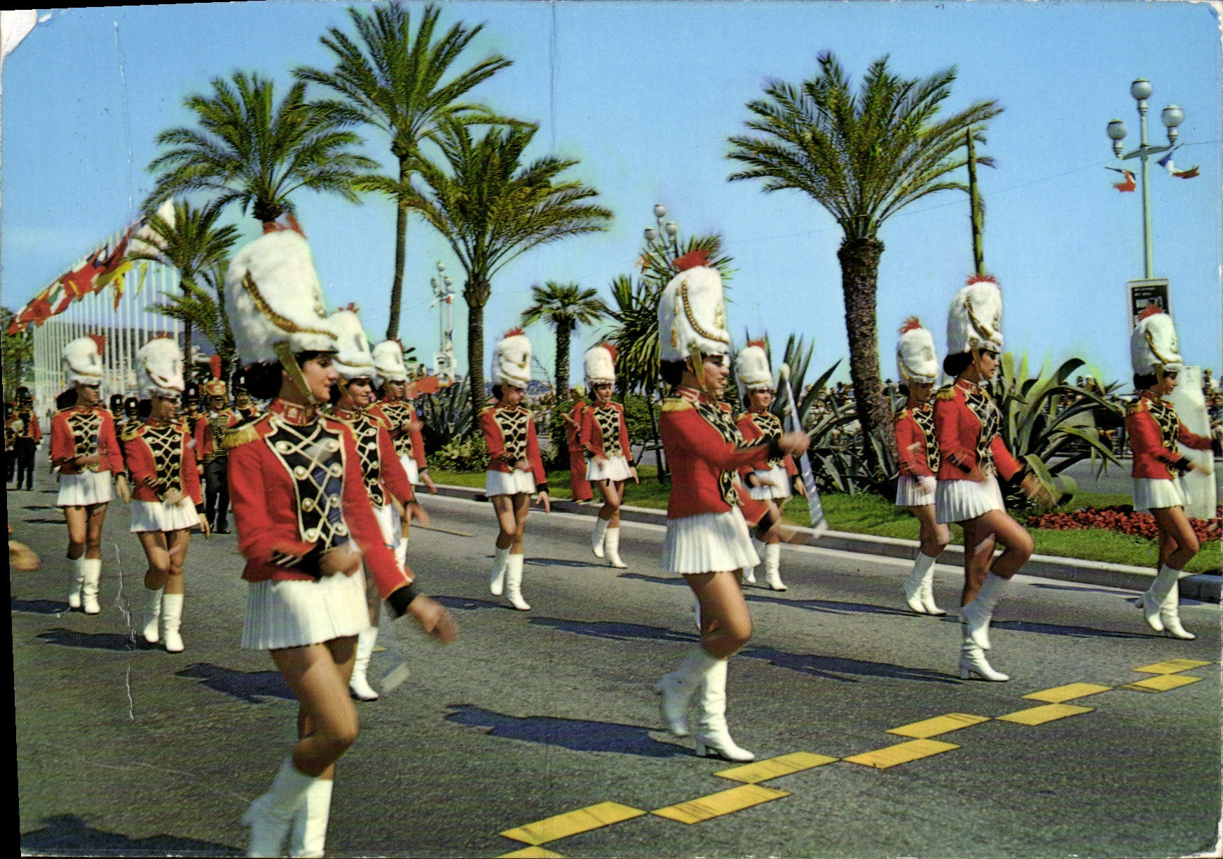 CPM Cote d'Azur French Riviera Defile de majorettes