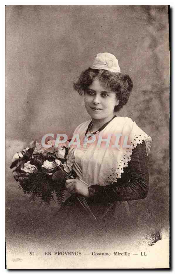 CPA Nice En Provence Costume Mireille Folklore Femme 