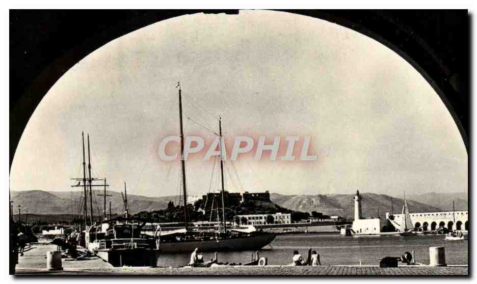 Port et Fort-Carré vus de la Porte Maritime — Juan-les-Pins — Éditeur S.O.D.A. n°21 bis
