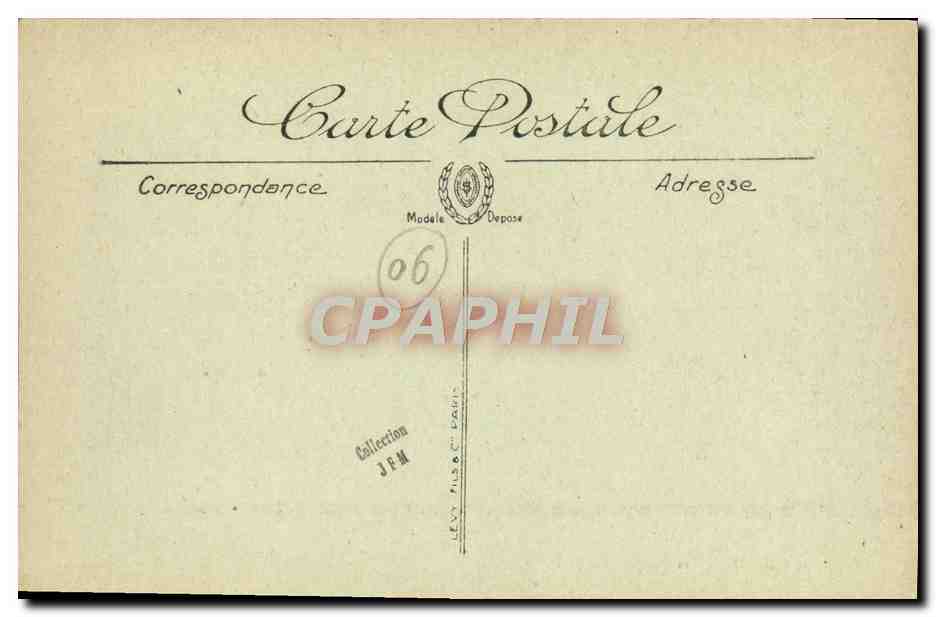 CPA Cannes Les Barques Sur la Plage Bateaux — Verso