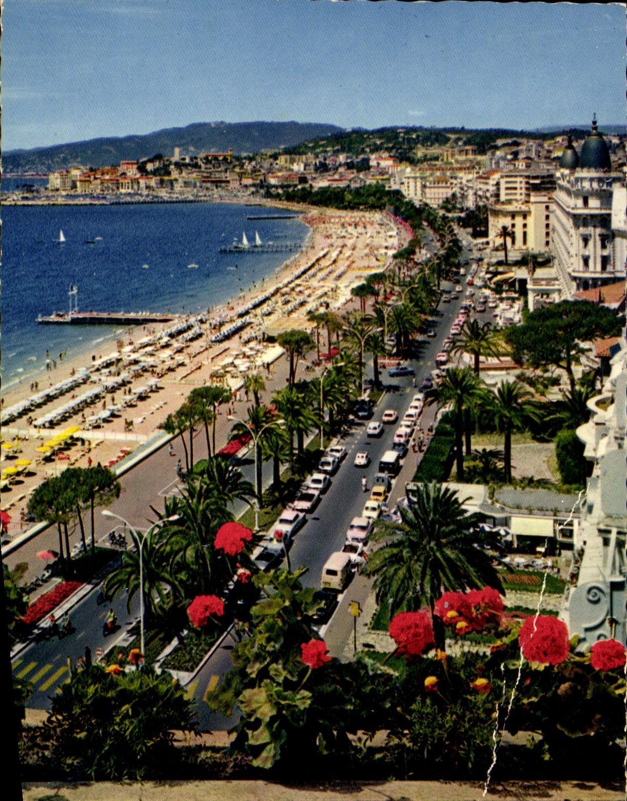 CPA Cannes La Croisette et ses Plages Le Suqet